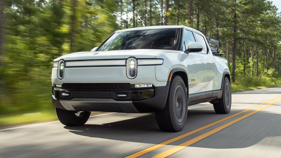 올해의 자동차로 선정된 리비안의 '2022 Rivian R1T' 모델