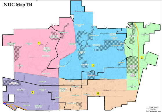 풀러턴 시의회가 최종 채택한 114안. 시 북서쪽 1지구는 분홍색으로 표시됐다. 검정색 라인은 기존 경계선이다. ［풀러턴 시 제공］
