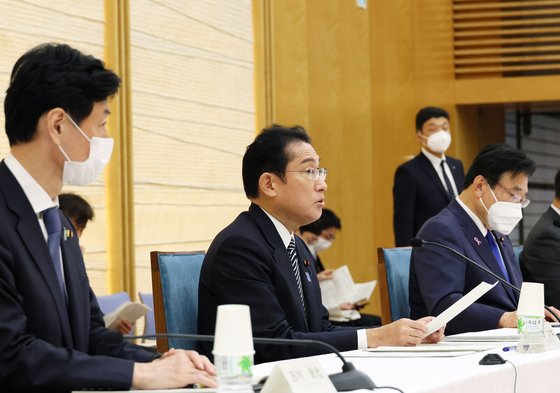 지난해 11월 24일 일본 총리 관저에서 기시다 후미오 총리가 '스타트업 육성 5개년 계획'을 발표하고 있다. 사진 일본 내각관방
