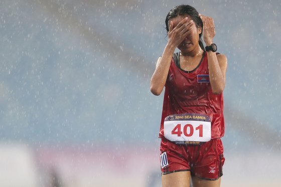 경기 후 눈물 흘리는 삼낭 선수. AFP=연합뉴스