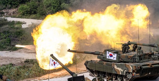 「航空機、戦闘車両、ヘリコプタートップ5」…韓国の軍事力は世界6位、北朝鮮