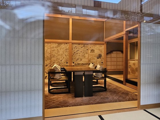일본 전통 다다미방을 재해석한 룸. 