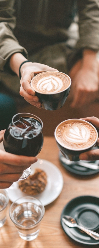 스페셜티 커피를 앞세우고 이색 메뉴로 무장한 개성있는 LA 커피숍들이 동네 주민들은 물론 LA 커피 애호가들에게 사랑받고 있다. [unsplash.com 제공]