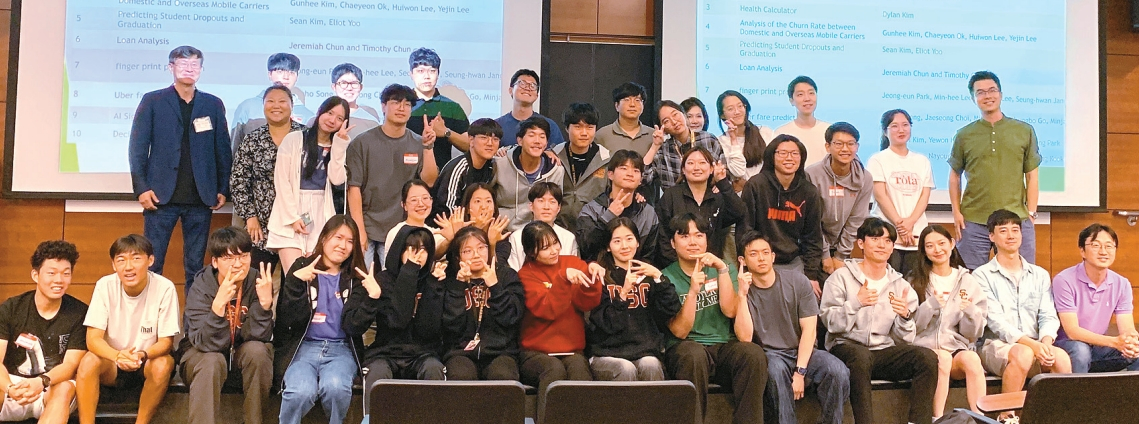 지난 22일 USC에서 열린 ‘남가주 한인 소프트웨어 파이오니어 해커톤’ 행사에서 참가자들이 한자리에 모였다.