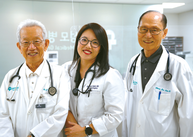 사진 왼쪽부터 박노종 대표원장, 제시카백 선생, 임춘수 원장.