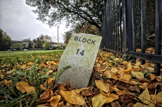 ‘Block 14’. 표지석