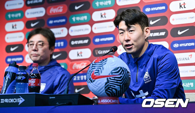 [OSEN=서울월드컵경기장, 박준형 기자] 20일 서울 마포구 서울월드컵경기장에서 2026 FIFA 북중미 월드컵 2차 예선 한국-태국 경기 공식 기자회견이 진행됐다. 주장 손흥민이 인터뷰하고 있다ㅓ. 2024.03.20 / soul1014@osen.co.kr