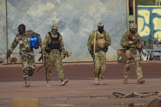 Russian mercenaries belonging to the Wagner Group in northern Mali. This is a photo released by the French military in the past. AP = Yonhap News