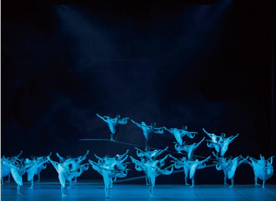 A scene from ‘Dance of the Ghosts’, which is considered the highlight of ‘La Bayadere’. 32 beautiful ghosts appear one after another and perform arabesques. Photo: National Ballet 