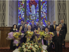 올리브나무교회(담임 강일성목사)가 지난 23일, 교회 설립 3주년 기념 장로장립 및 권사취임식을 가졌다. 