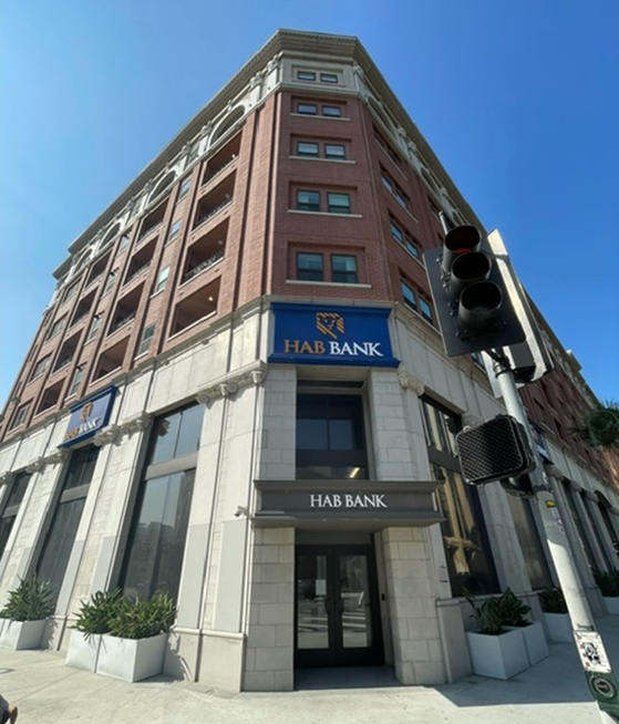 LA 다운타운에 위치한 HAB 은행이 부동산 금융 시장에서 신뢰받는 최고의 파트너로 자리매김하고 있다. 