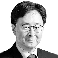 이철재 군사안보연구소장·국방선임기자