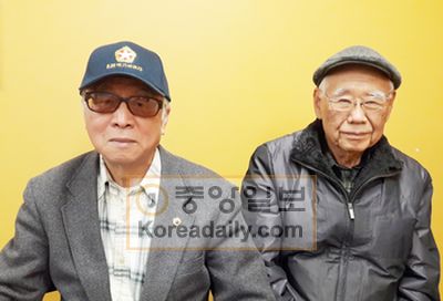미중서부 6.25 참전 국가유공자회 한경헌(왼쪽) 회장과 김영호 부회장. 