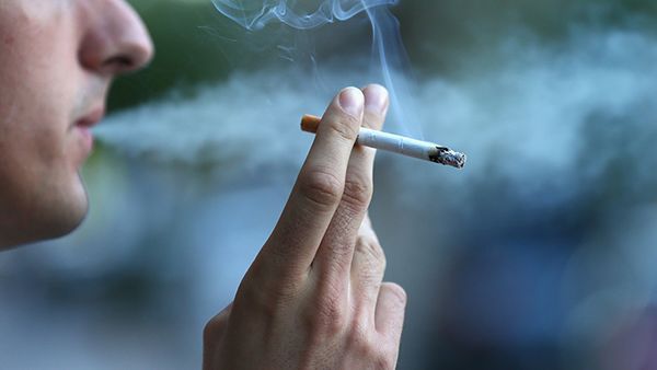 텍사스 주 의회는 담배 구입 가능 연령을 18세 이상에서 21세 이상으로 상향하는 법안을 통과시켰다.
