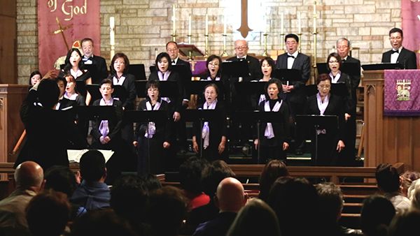 지난 달 30일(토) 동양선교교회에서 어코니 ‘2019 축복의 봄 향연’ 정기 콘서트가 성황리에 끝났다. 