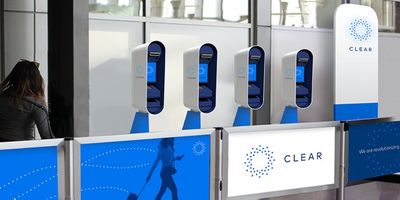 시카고 오헤어국제공항에 도입된 생체 인증 테크놀로지 기업 '클리어' (Clear) [CLEAR]