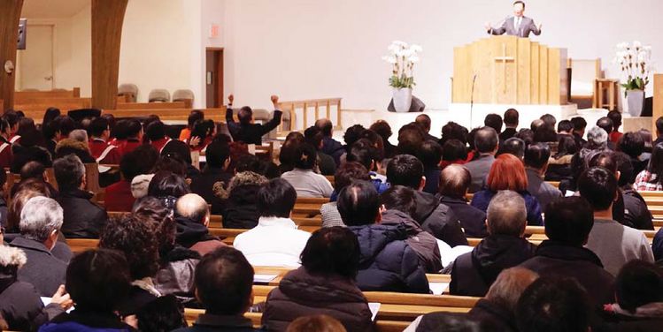 퀸즈장로교회가 김영길 목사를 초청, '믿음의 세계'를 주제로 신년 제직 수련회를 열었다. [사진 퀸즈장로교회]