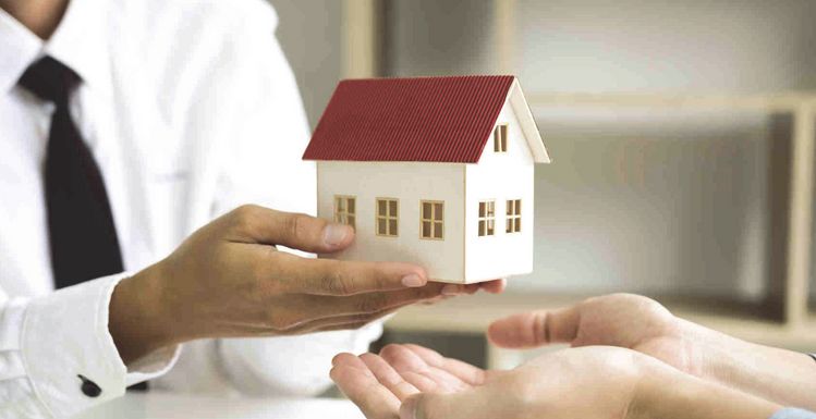 첫주택구매자들이 주택 장만이 늘고 모기지 신청이 증가하면서 주택 관련 보험과 워런티 서비스에 대한 관심도 커지고 있다.