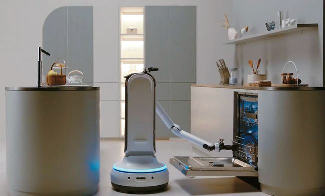 CES에서 삼성이 개발 중인 가정용 서비스 로봇인 봇 핸디가 식기를 정리하고 있는 모습. [삼성 동영상 캡처]