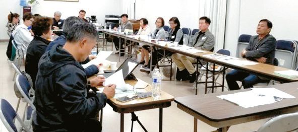 남가주 각 본당 빈첸시오회 대표들이 지난달 22일 성삼본당에서 5차 모임을 갖고 있다. [가톨릭 신문 제공]