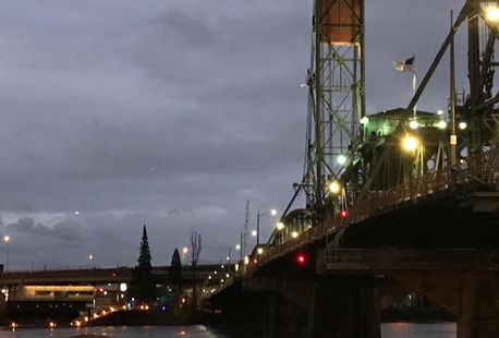 Hawthorne Bridge, the winter location of Potluck In The Park [source: Elyse Nah]