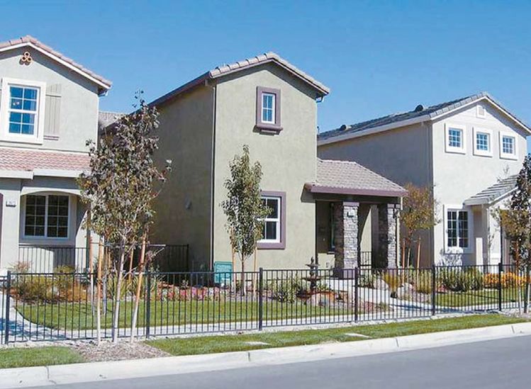 금융전문가 데이브 램지는 올해 부동산 시장 동향으로 집값 상승 둔화와 모기지 이자율 상승, 밀레니얼 세대의 주택 구입 세 가지를 꼽았다.&#60419;