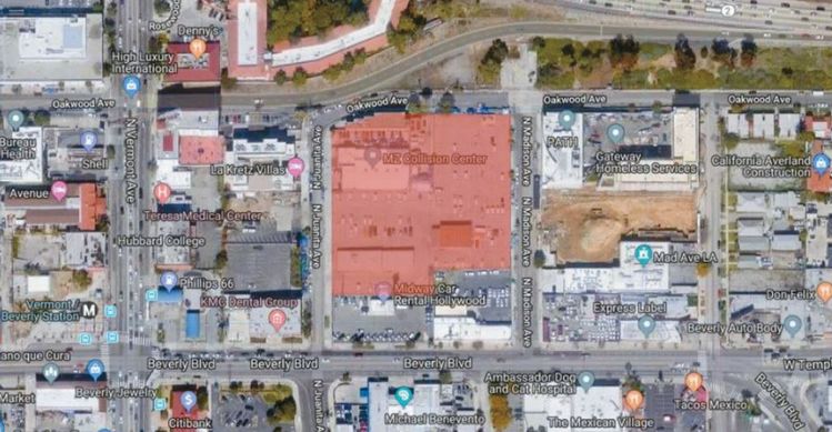LA한인타운 인근 베벌리 불러바드에 454유닛의 대규모 서민 아파트가 들어설 전망이다. 붉은 색으로 표시된 부분이 개발 예정지다. [구글 맵]